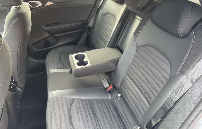 Kia Ceed GT -LINE+AEB 1,5T-GDI 6MT MY25/ Rezerwacja