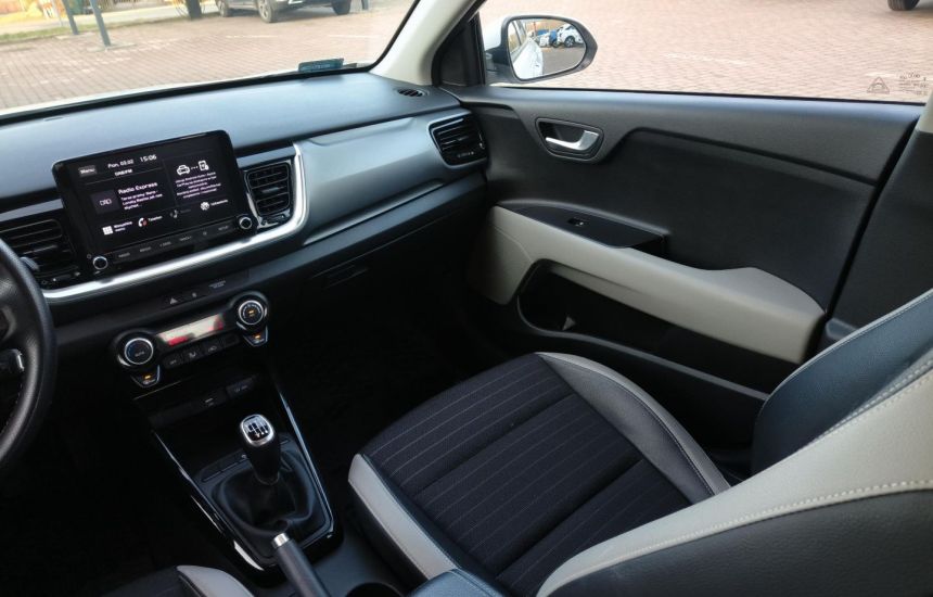Kia Stonic 1.0T 6MT L