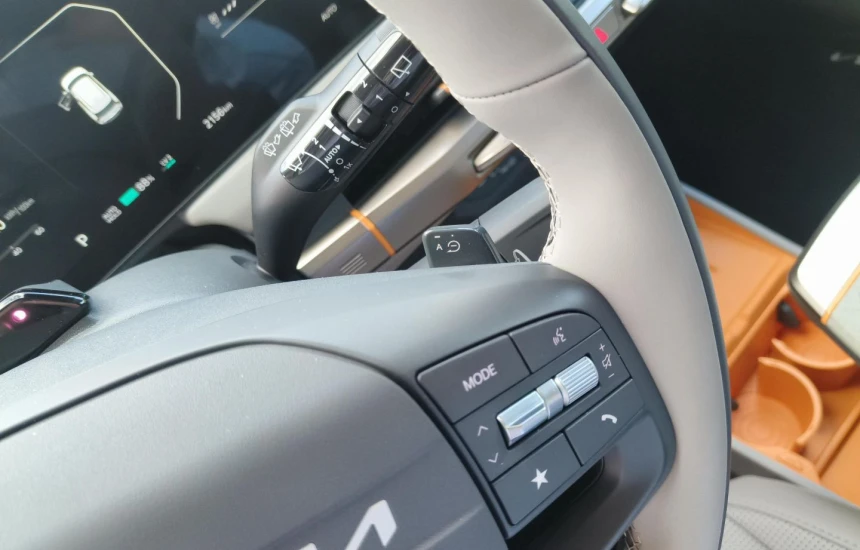 Kia EV3 81.4 KWH BUSINESS LINE+CP1+POMPA CIEPŁA LR