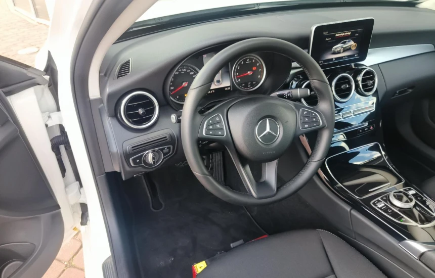 Mercedes- Benz C160 Rezerwacja!!!