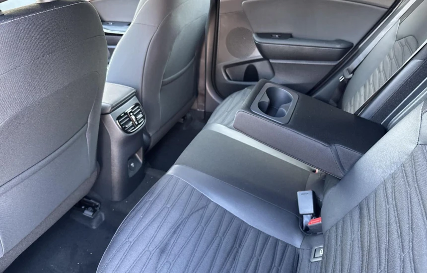 Kia Proceed 1,5T-GDI 6MT MY25 GT-LINE+TEC+AEB