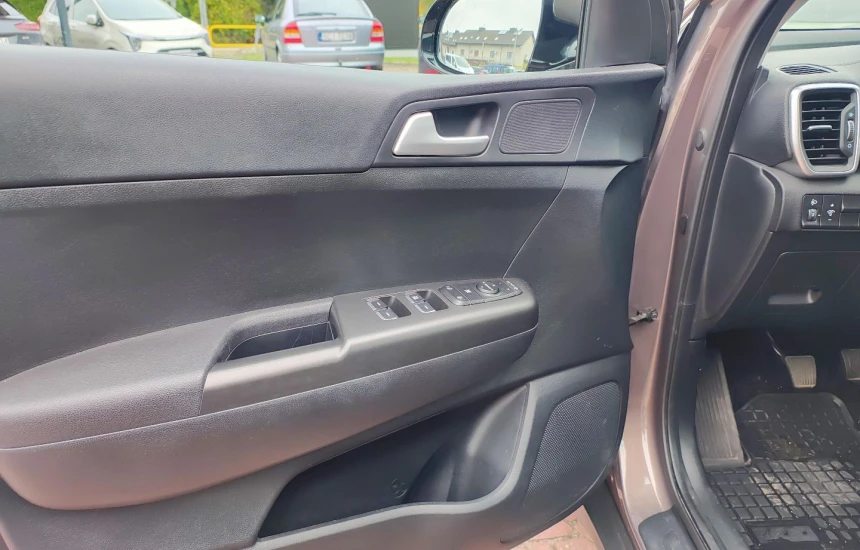 Kia Sportage REZERWACJA/1,6 GDI 6MT 2WD FL M+SMT