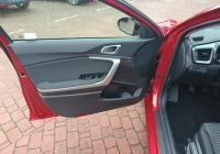 Kia Ceed 1,5T-GDI 6MT MY25 M+SMT