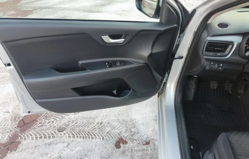 Kia Rio Rezerwacja/ 1.2MPi M