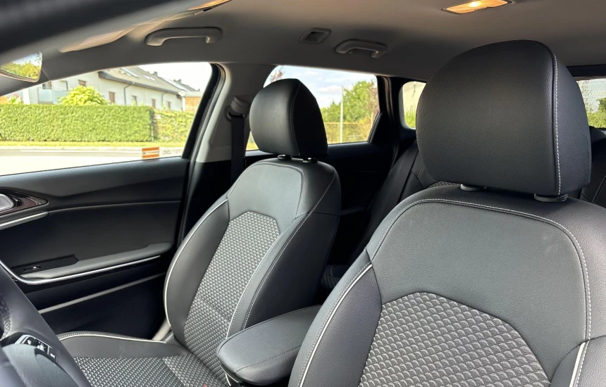 Kia Ceed SW 1,5T-GDI 7DCT MY25 L+BL+AEB