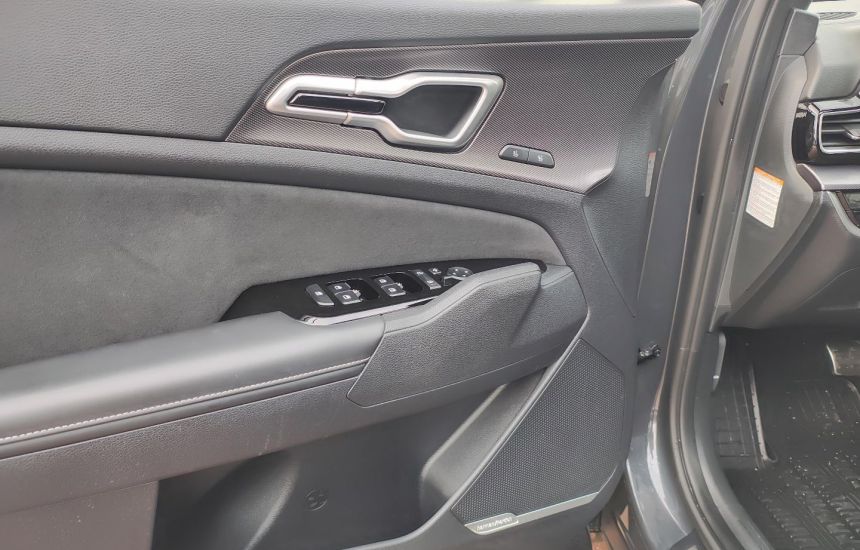 Kia Sportage 1,6T-GDI 6AT FWD HEV MY22 GT-LINE+2TR+LTH+HAR+PNS+SUS+AE+