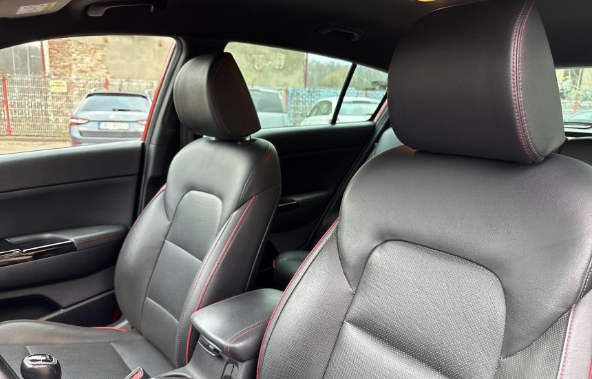 Kia Sportage 1,6T-GDI 6MT 2WD FL GT LINE