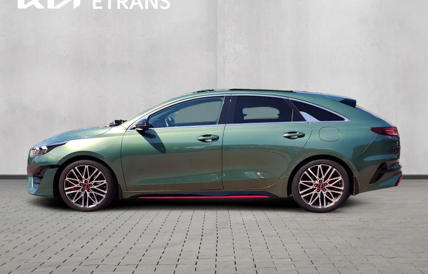 Kia Proceed GT 1.6T DCT7 TEC+PRE+PNS+AEB