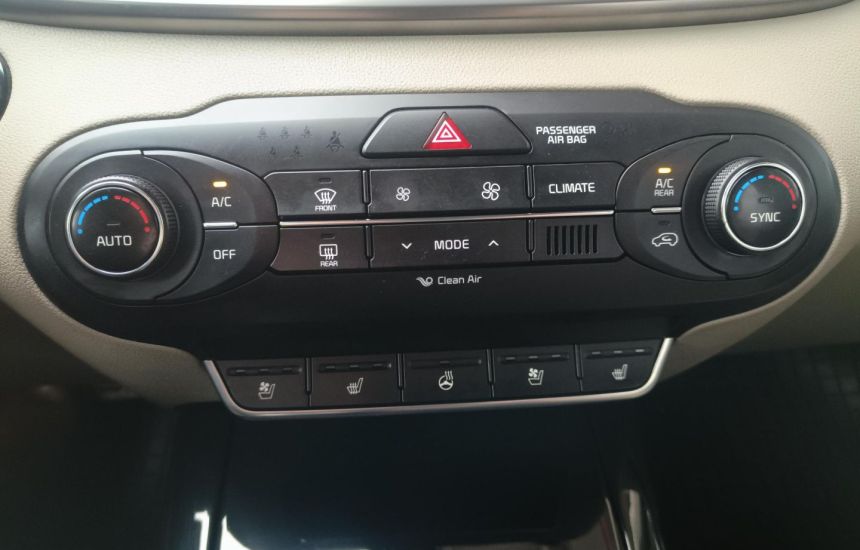 Kia Sorento Rezerwacja/ 2.0CRDi 4WD AT6 XL wersja 7 osobowa