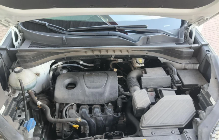 Kia Sportage 1,6 GDI 6MT 2WD BLACK EDITION