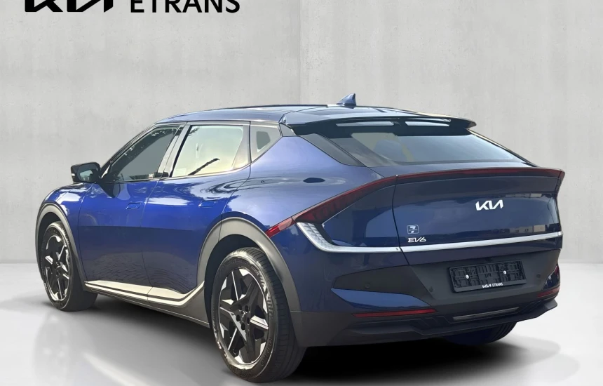 Kia EV6 84kWh Air Yacht Blue