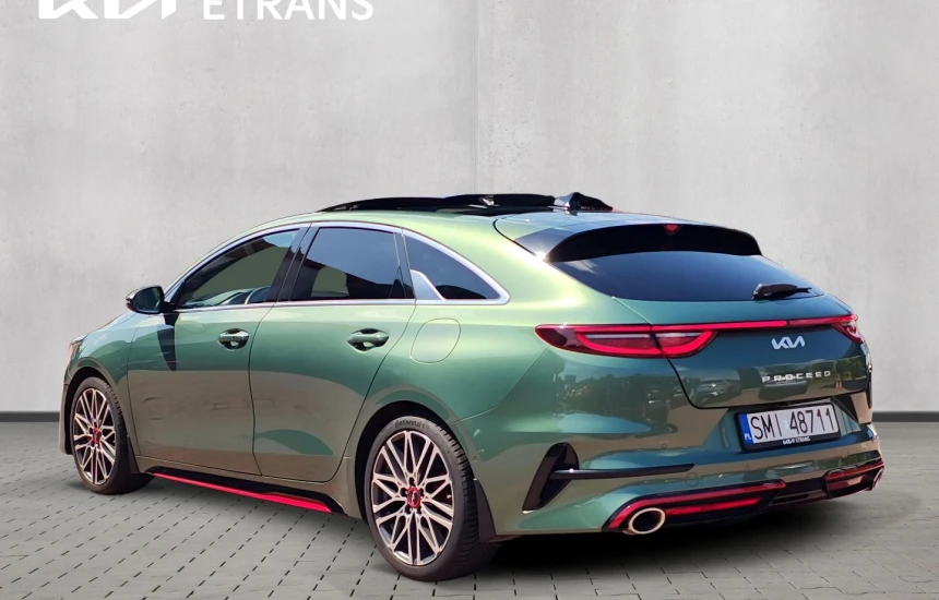 Kia Proceed GT 1.6T DCT7 TEC+PRE+PNS+AEB