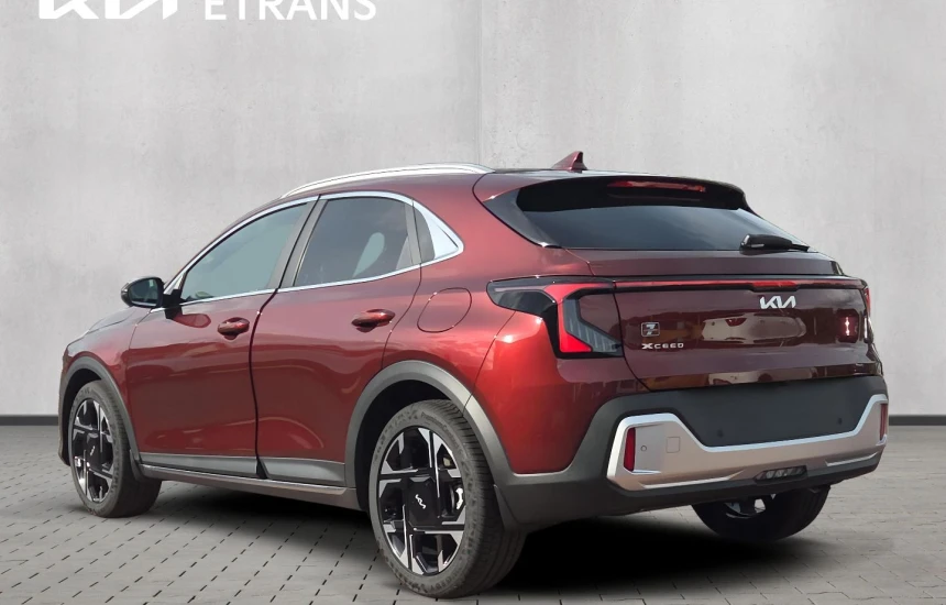 Kia XCeed 1.6 T-GDI Business Line DCT