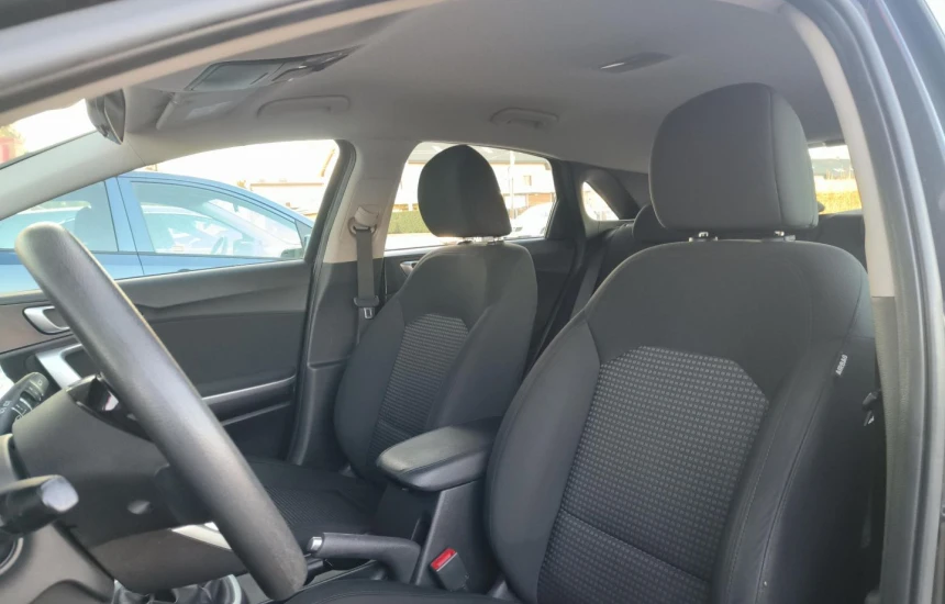Kia Ceed Rezerwacja/ 1,4DOHC 6MT S