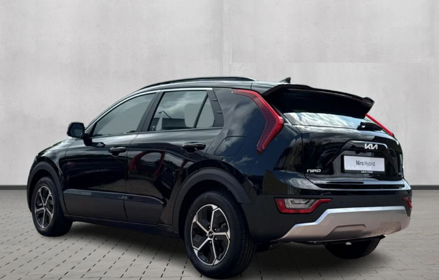 Kia Niro 1.6 129KM HEV Wersja M+Pakiet zimowy 