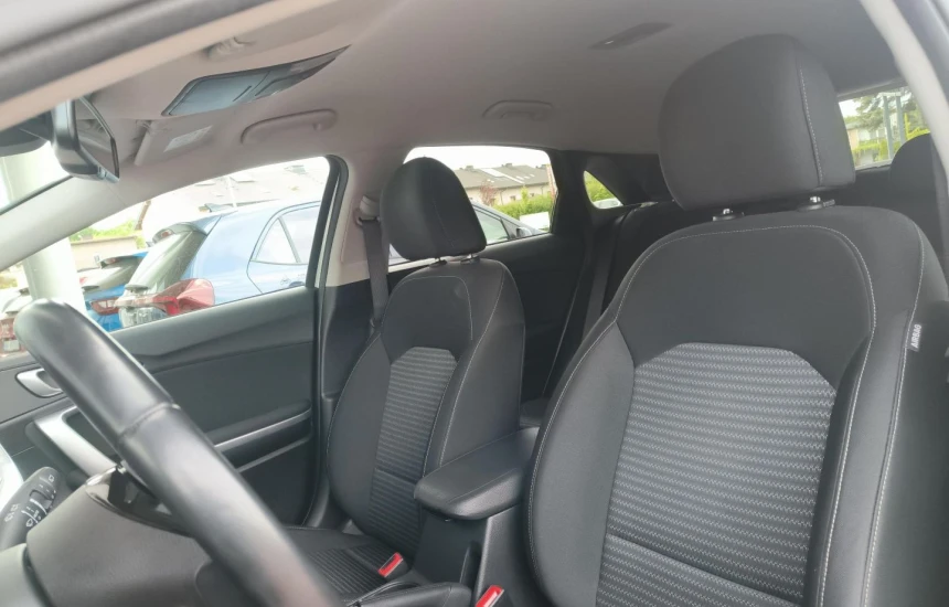 Kia Ceed 1,5T-GDI 6MT MY22 M+SMT