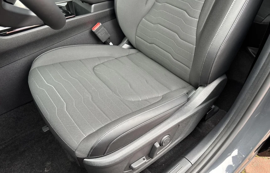 Kia Sportage 1,6T-GDI 7DCT FWD MY25 BUSINESS LINE