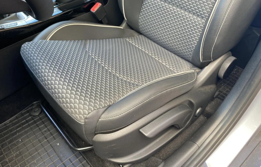 Kia XCeed 1,5T-GDI 6MT MY23 L