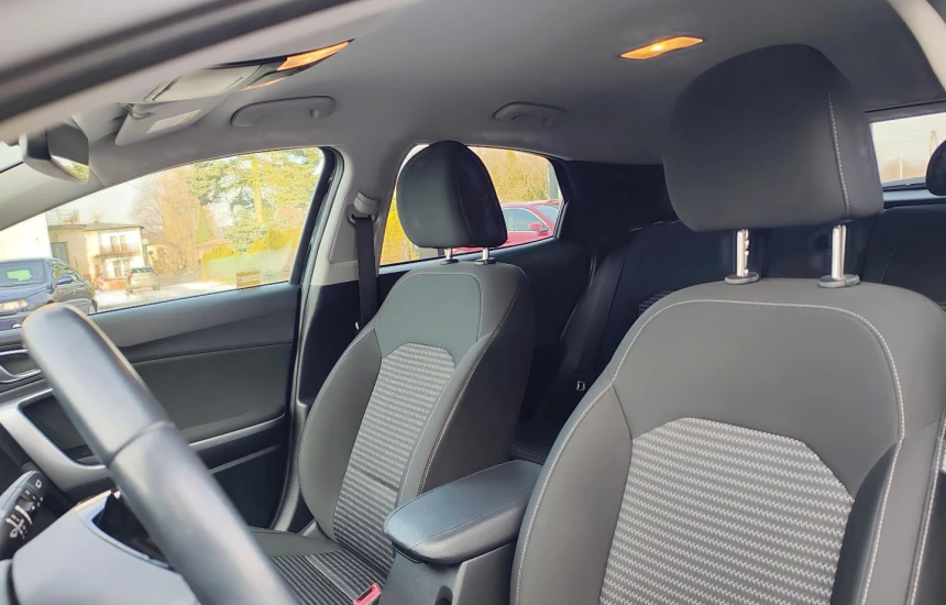 Kia XCeed 1,5T-GDI 6MT M+SMT+A18