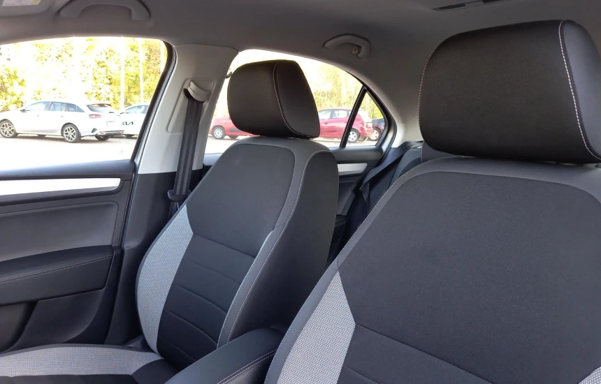 Skoda Rapid REZERWACJA/ 1.0 TSI Ambition