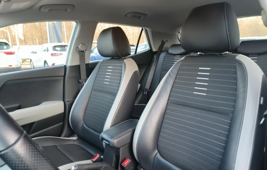 Kia Stonic 1.0T 6MT L