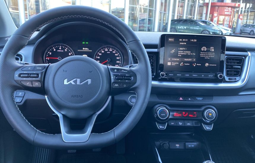 Kia Stonic 1.0T 6MT MY24 L+BL1