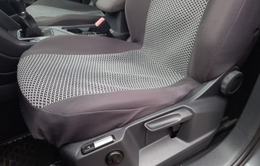 Volkswagen Tiguan  2.0 TDI Comfortline+ Pakiet Zimowy+ Reflektory LED+ Pakiet Premium