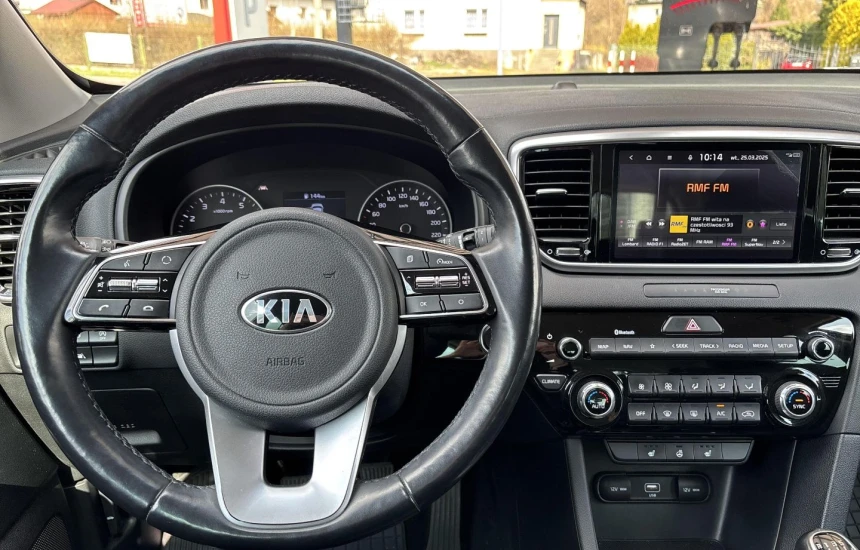 Kia Sportage 1,6 GDI 6MT 2WD BLACK EDITION