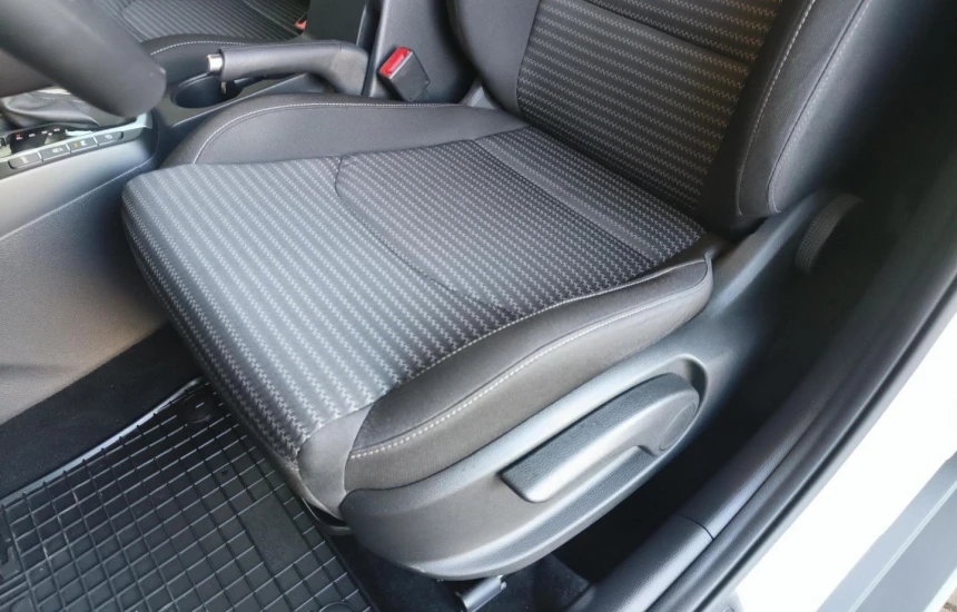 Kia XCeed 1,5T-GDI 7DCT MY23 M+SMT+A18