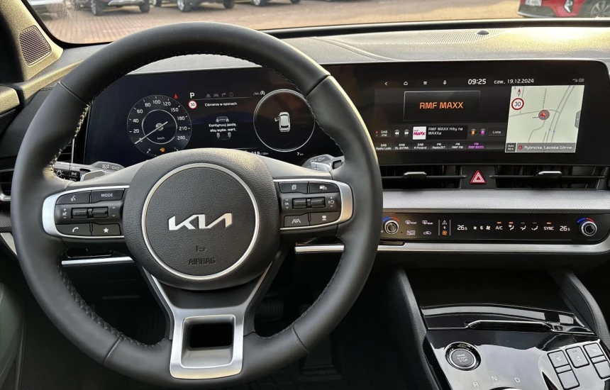Kia Sportage 1,6T-GDI 7DCT FWD MY25 ANNIVERSARY+PNS+AEB
