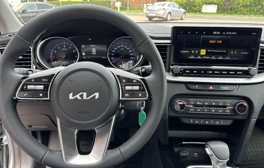 Kia XCeed  1,5T-GDI 7DCT MY25 L+WIN