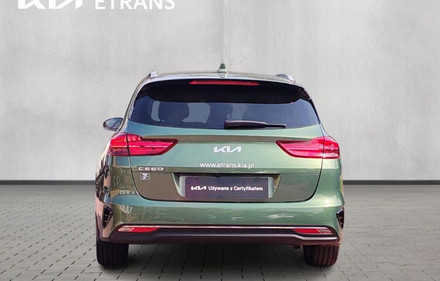 Kia Ceed SW 1,5T-GDI 7DCT MY25 TRIBUTE+A17