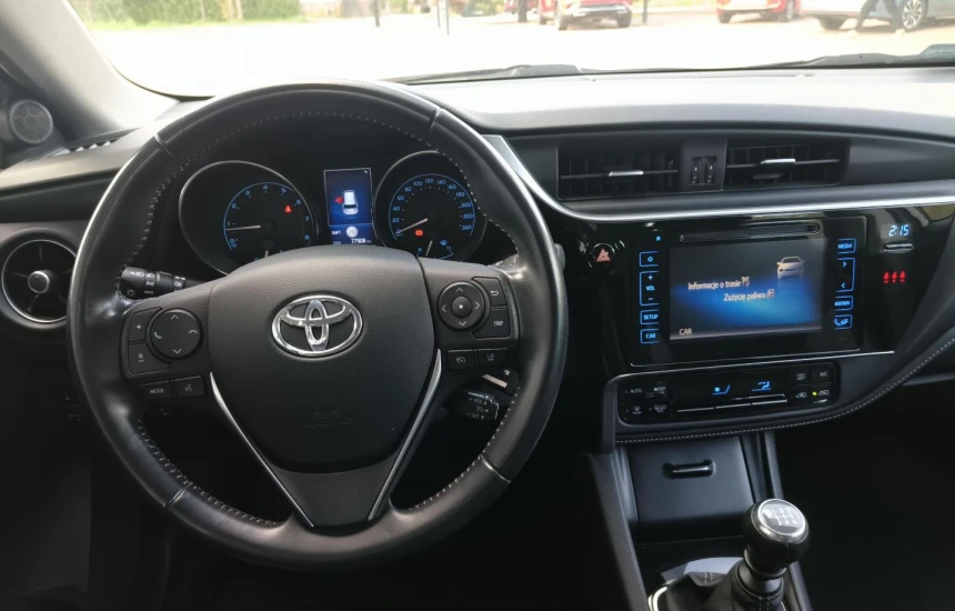 Toyota Auris 1.6