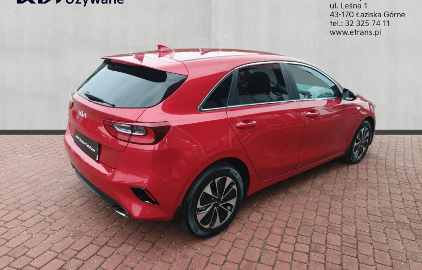 Kia Ceed 1,5T-GDI 6MT MY25 M+SMT