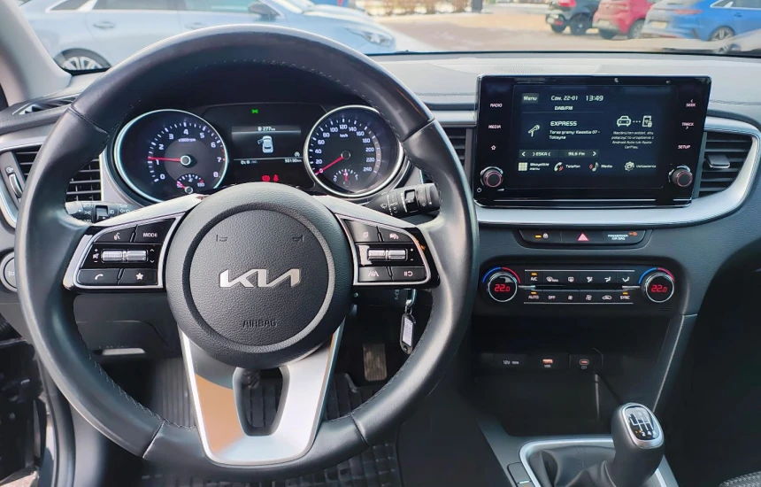 Kia XCeed 1,5T-GDI 6MT M+SMT+A18