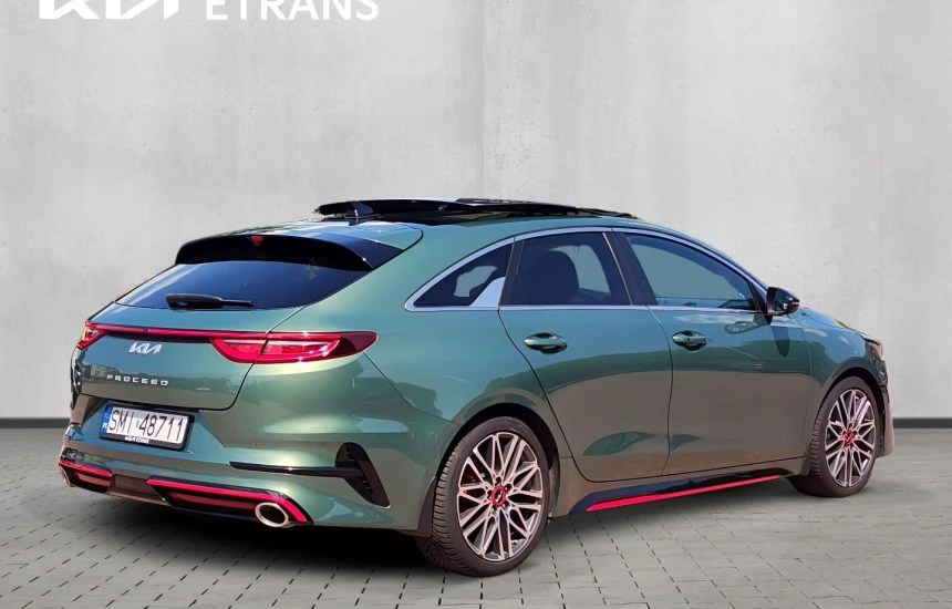 Kia Proceed GT 1.6T DCT7 TEC+PRE+PNS+AEB