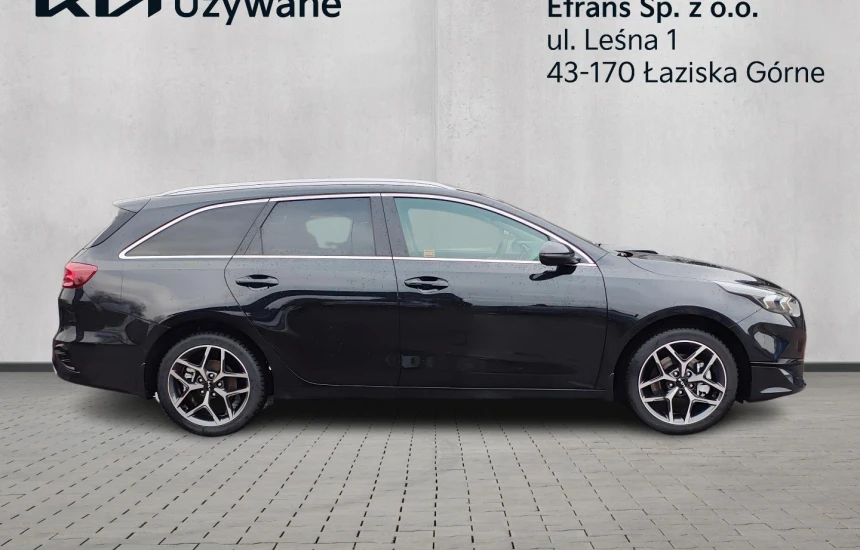 Kia Ceed SW 1.5T- GDI 6MT TRIBUTE+17''