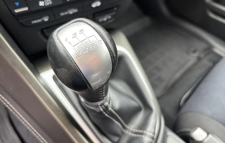 Honda Civic 5DR 1.8 i-VTEC Lifestyle