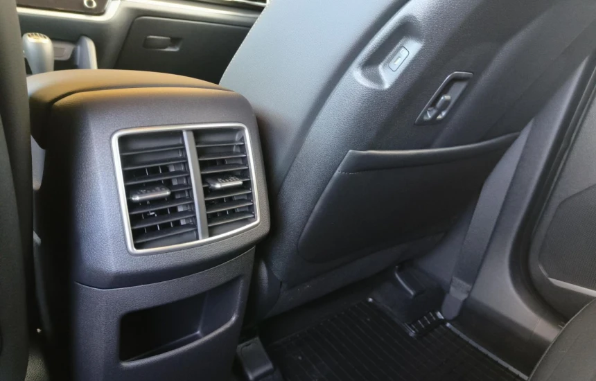 Kia Sportage 1,6T-GDI 6MT FWD MY25 BUSINESS LINE