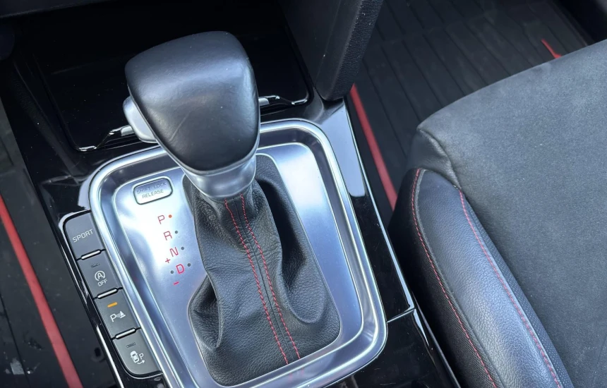 Kia Proceed _SBK 1,6T-GDI 7DCT GT+WIN+AEB+NAV+PNS