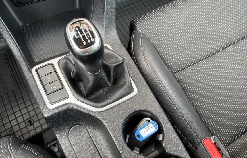 Kia Sportage 1,6 GDI 6MT 2WD BLACK EDITION