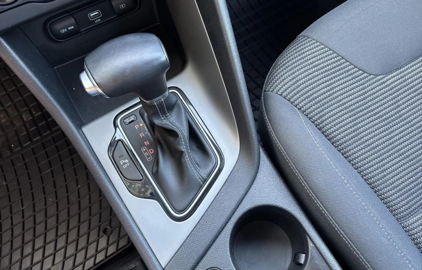 Kia Niro Rezerwacja!!/ 1.6 GDI M Hybrid