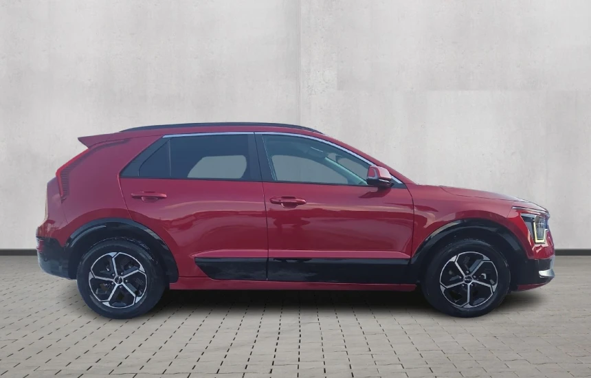 Kia Niro 1.6 GDI 136KM Business Line + felgi 18