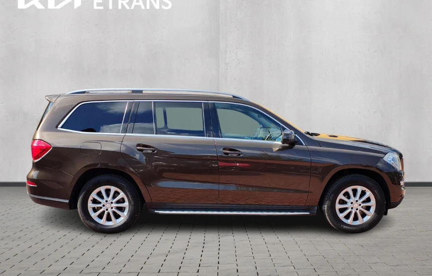 Mercedes- Benz GL  350 BlueTEC 4Matic 7G-TRONIC