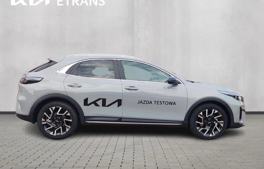 Kia XCeed 1,6T-GDI 7DCT MY26 TRIBUTE+WIN+ AEB