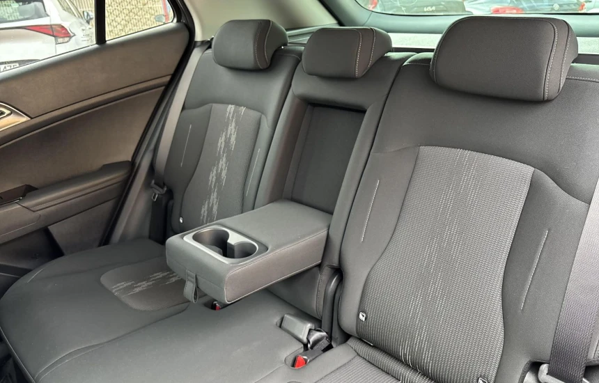 Kia Sportage 1,6T-GDI 6AT AWD HEV L 230KM