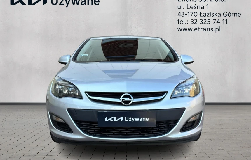 Opel Astra Rezerwacja/ 1.6 Essentia