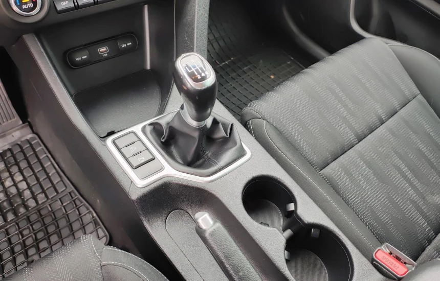 Kia Sportage REZERWACJA/1,6 GDI 6MT 2WD FL M+SMT