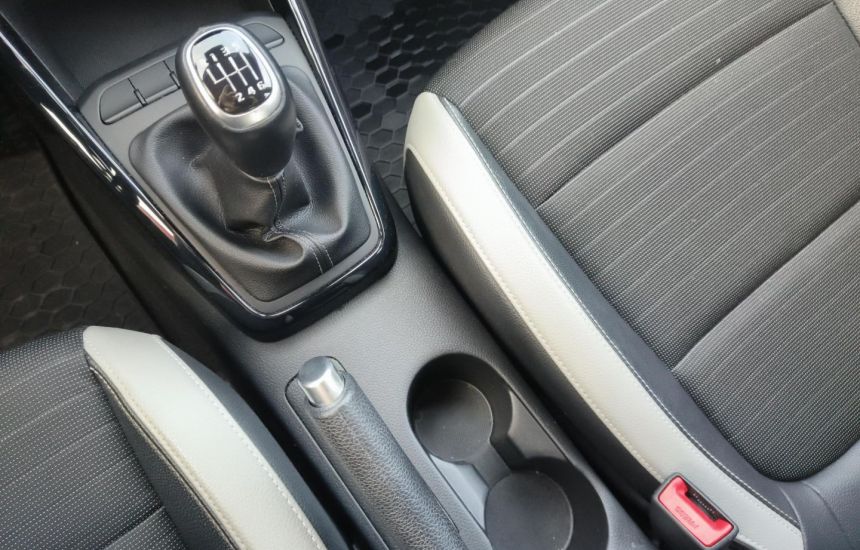 Kia Stonic 1.0T 6MT L