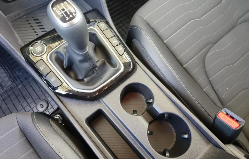 Kia Sportage 1,6T-GDI 6MT FWD MY25 BUSINESS LINE